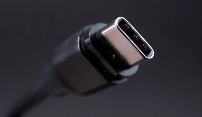 USB4 будет поддерживать 8K HDR и даже 16K дисплеев