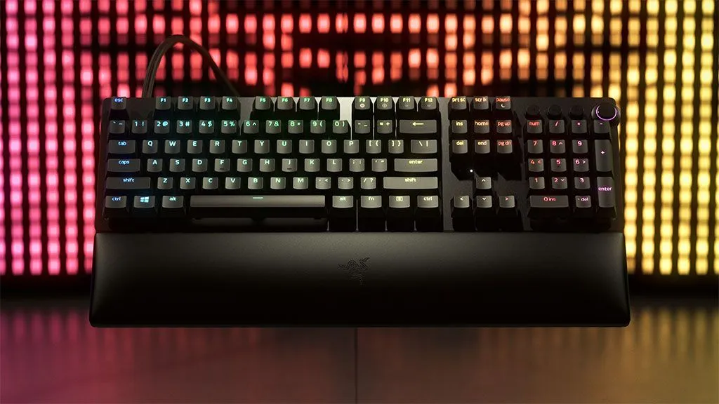 Выпущена новая аналоговая клавиатура Razer, но это еще не все, на что мы надеялись