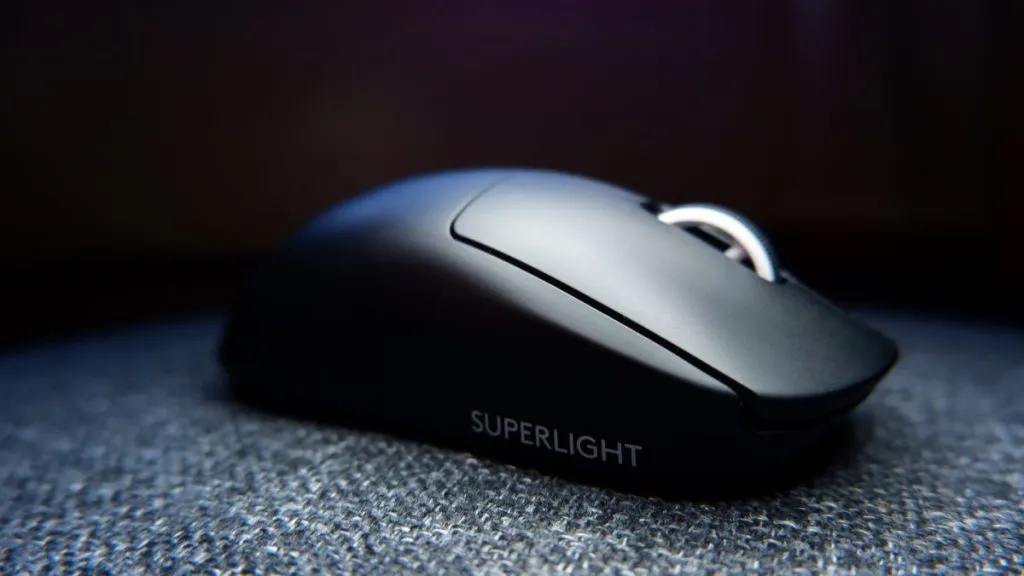 Обзор Logitech G Pro X Superlight